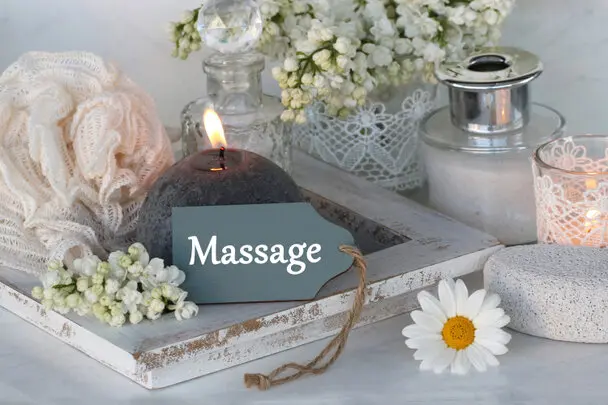 Massage AdobeStock_194400522.webp